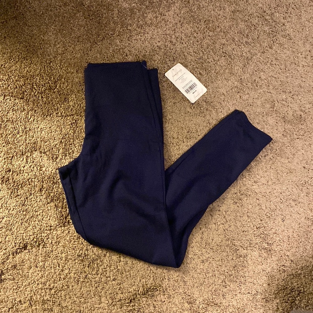 Fabletics 24-7 Skinny Pant